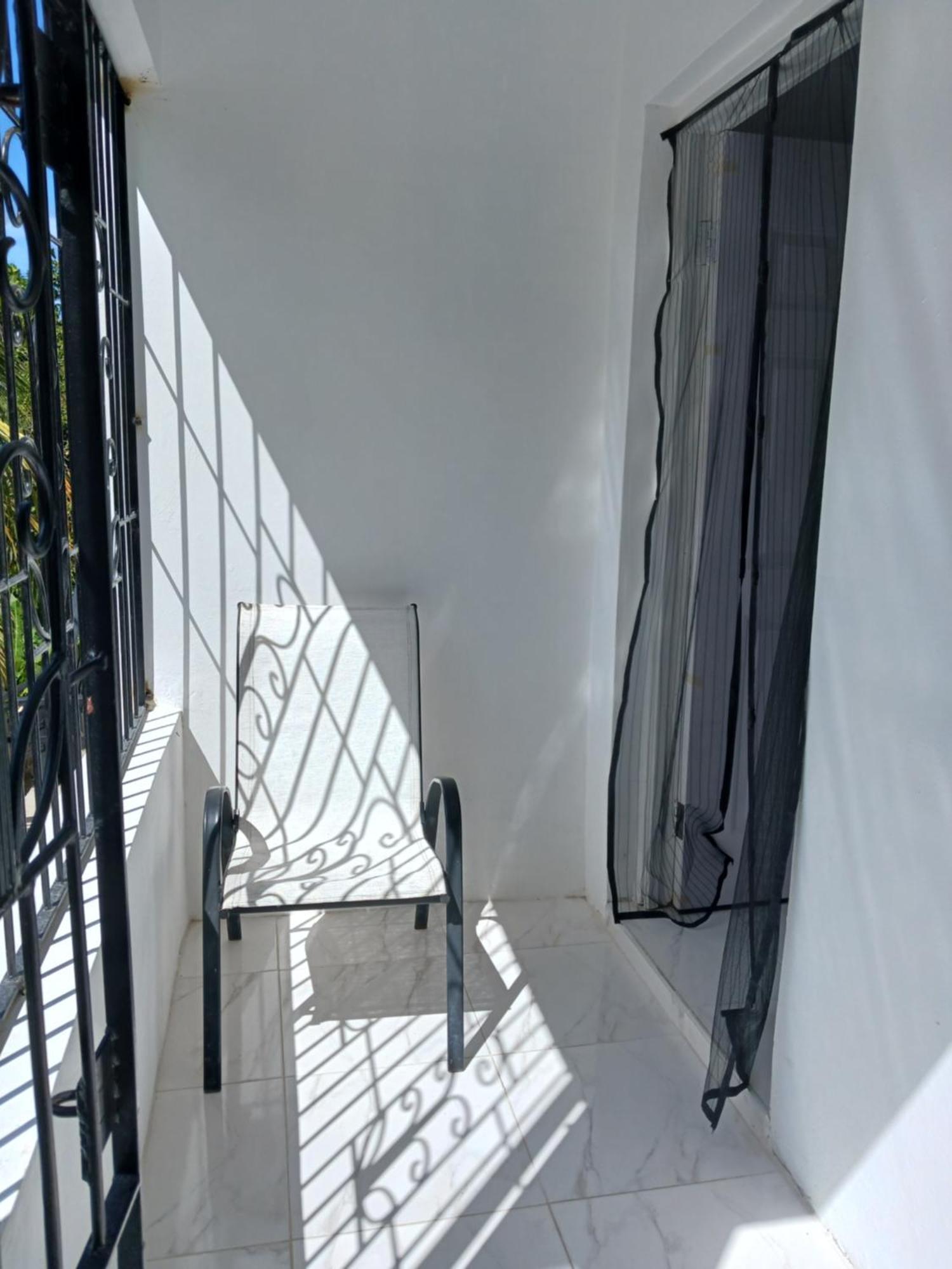 Hill View Rooms St. Mary Exterior photo